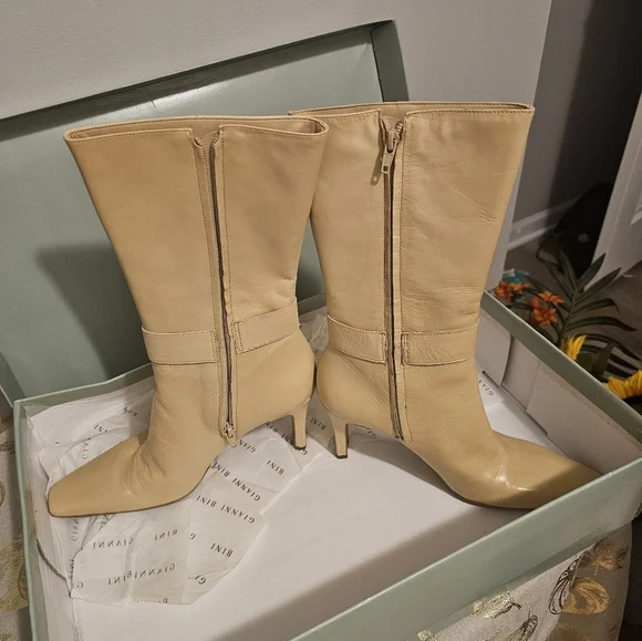 Gianni Bini New Cream Leather Heels Side Zip Fashion Buckle Strap Size 8M - Picture 4 of 9